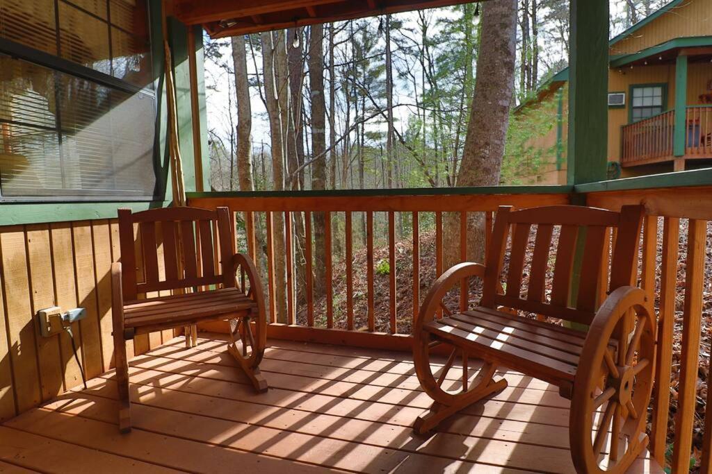 Mountain Cabin 2B Jacuzzi #10 Helen Exterior photo